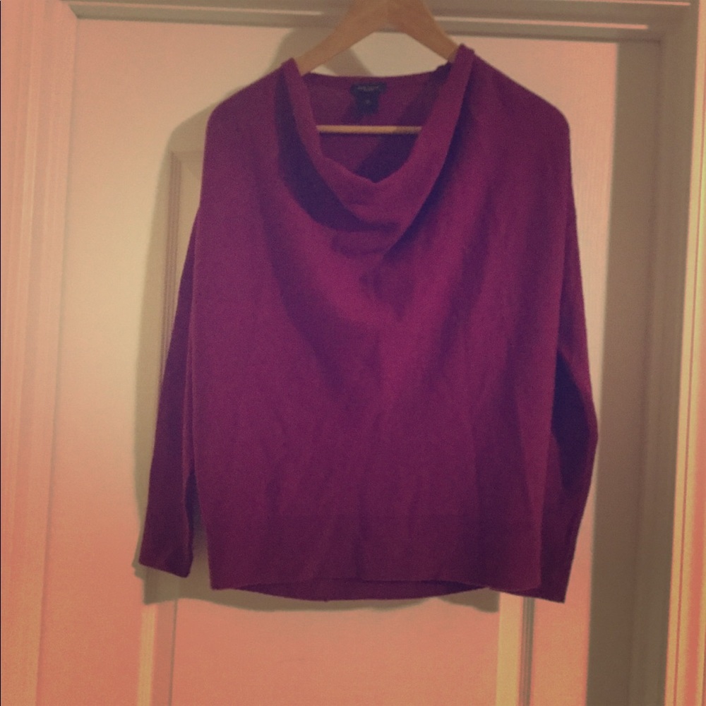 Like new Ann Taylor factory sweater